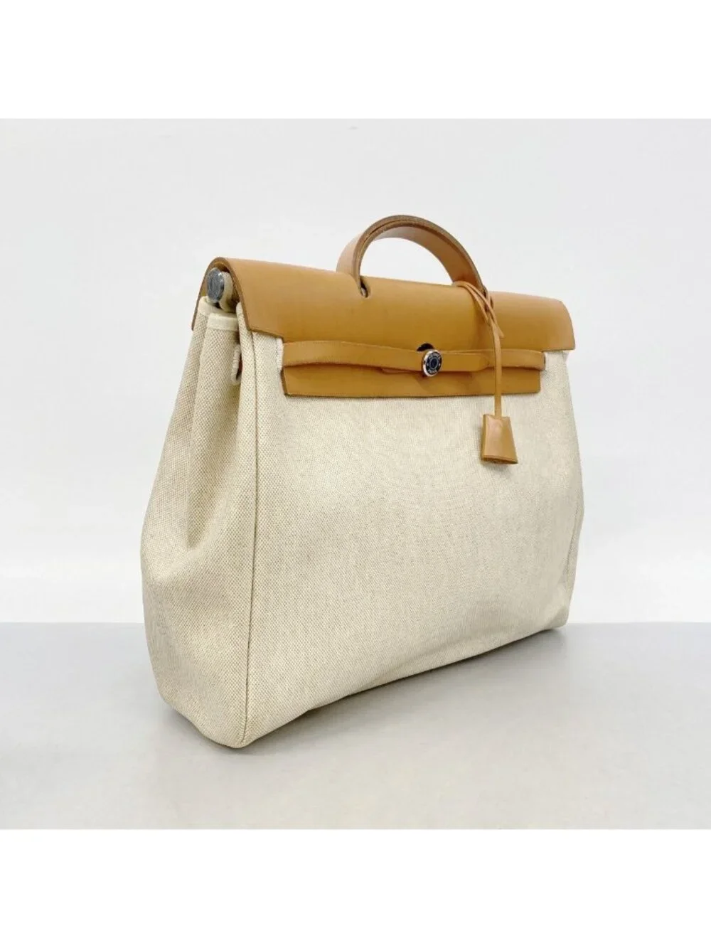 Hermes this authentic